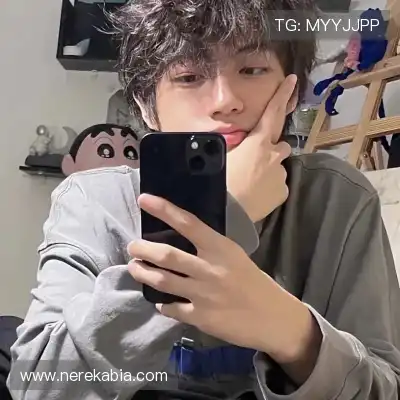 尹莎凌 尹莎凌